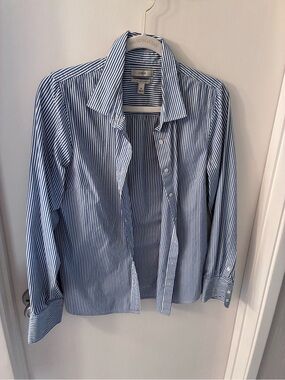 J. Crew womens Navy and White Pinstripe Dress Shirt, size medium
